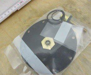 Ремкомплект для регулятора давления (AirCom R280-08E), резиновая диафрагма, диаметр 100 мм, уплотнительный латунный конус,длина 70 мм.,диаметр 20 мм.,резиновое уплотнительное кольцо, внешний диаметр 40 мм.,внутренний диаметр 36 мм.,резиновое уплотнительное кольцо, внешний диаметр 20 мм.,внутренний диаметр 18 мм.
 AirCom Pneumatic