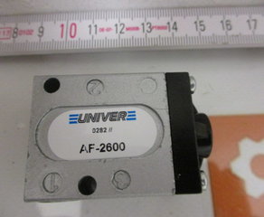 Пневмоуправляемый клапан
3/2-Wege Pneumatikventil Univer